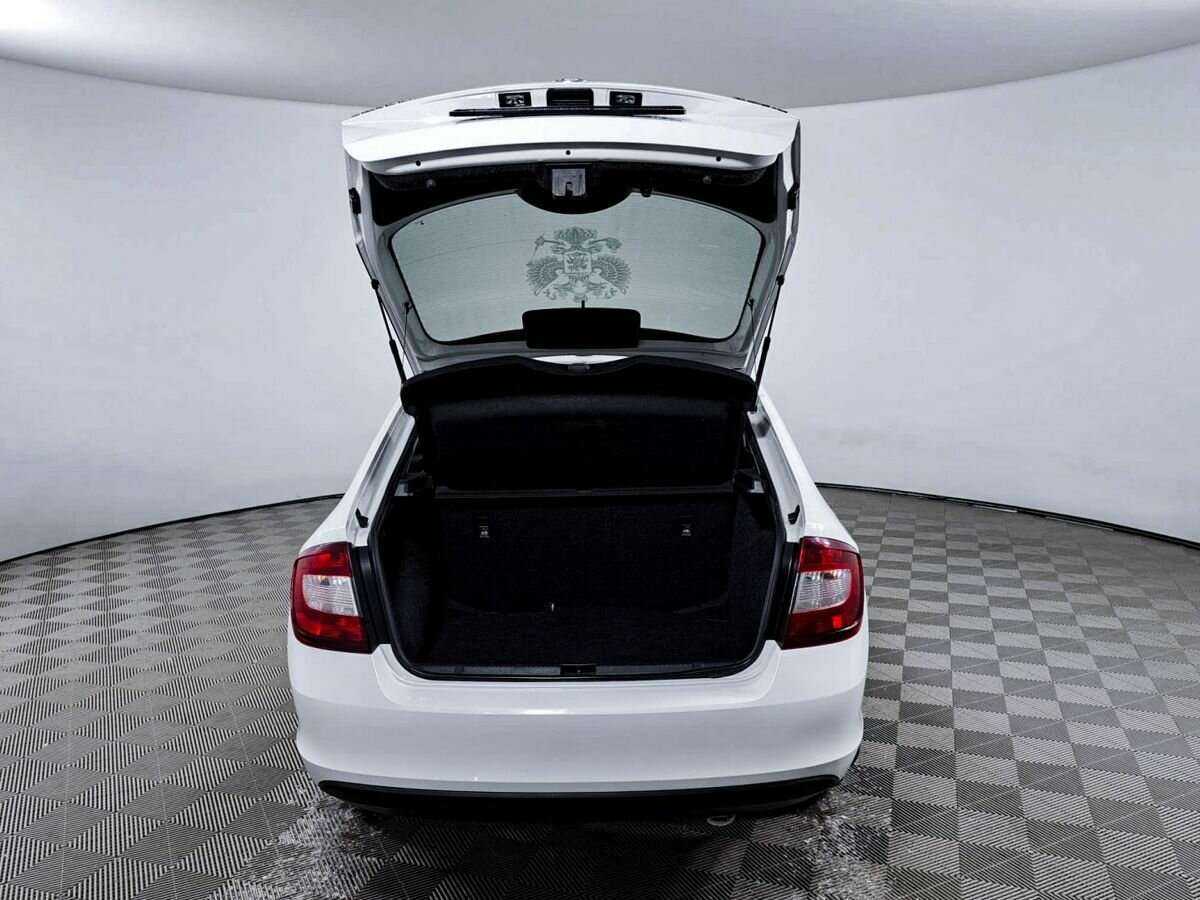 Skoda Rapid, 2017 Фото №10
