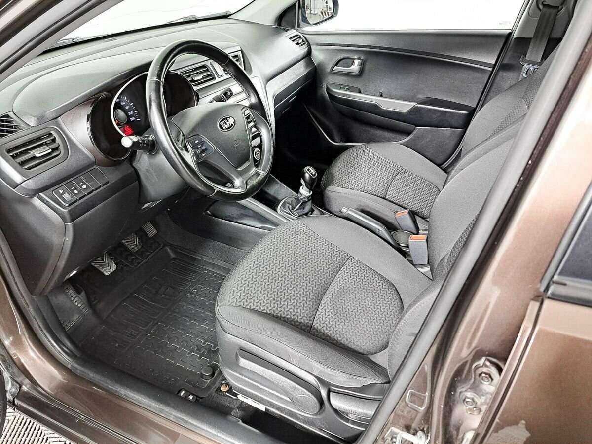 Kia Rio, 2016 Фото №12