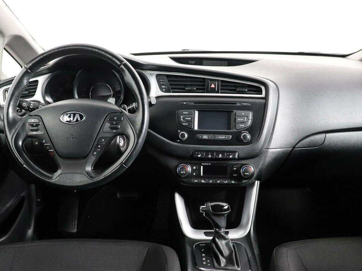 Kia Ceed, 2017 Фото №10