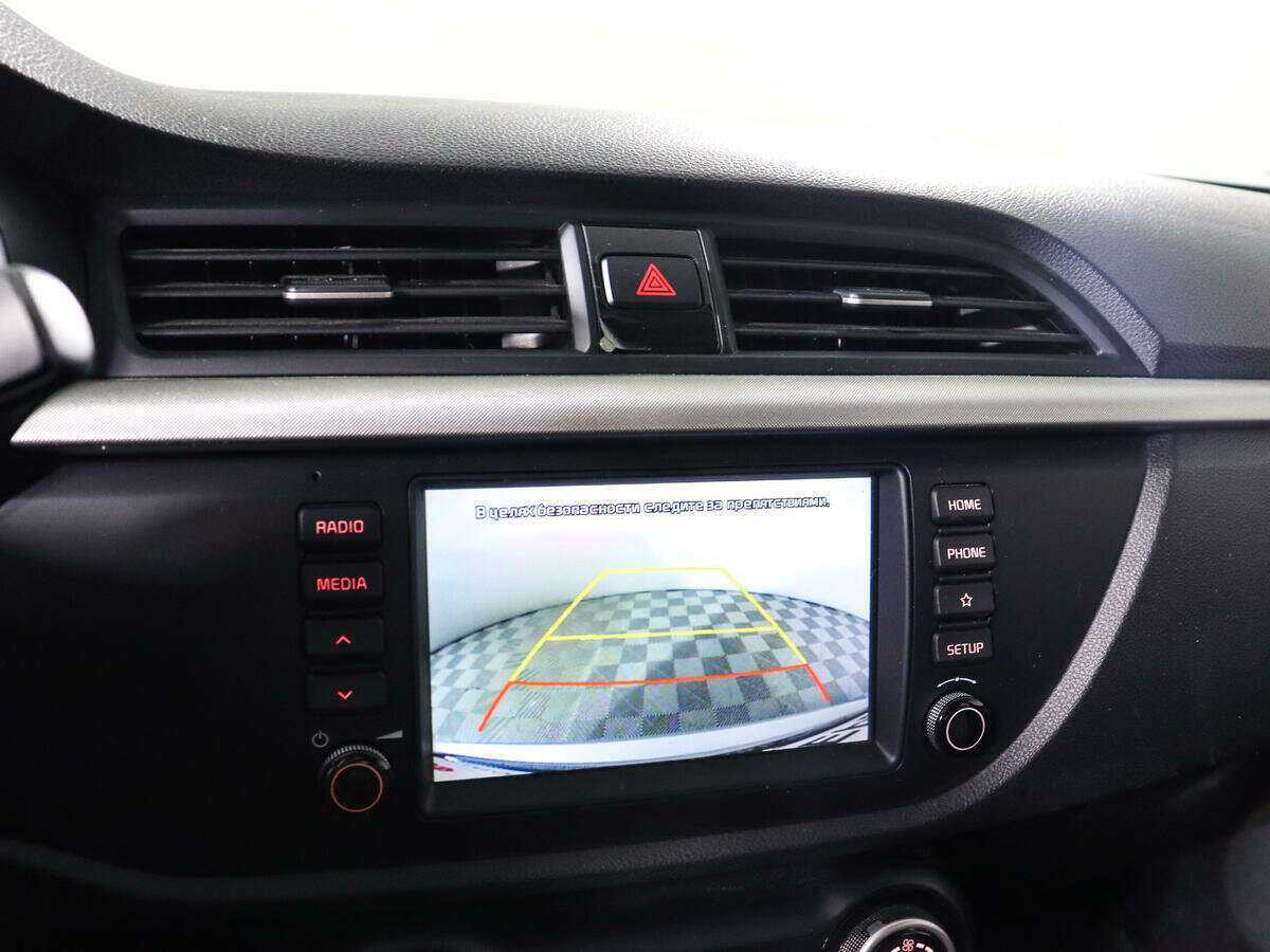 Kia Rio X-Line, 2018 Фото №16