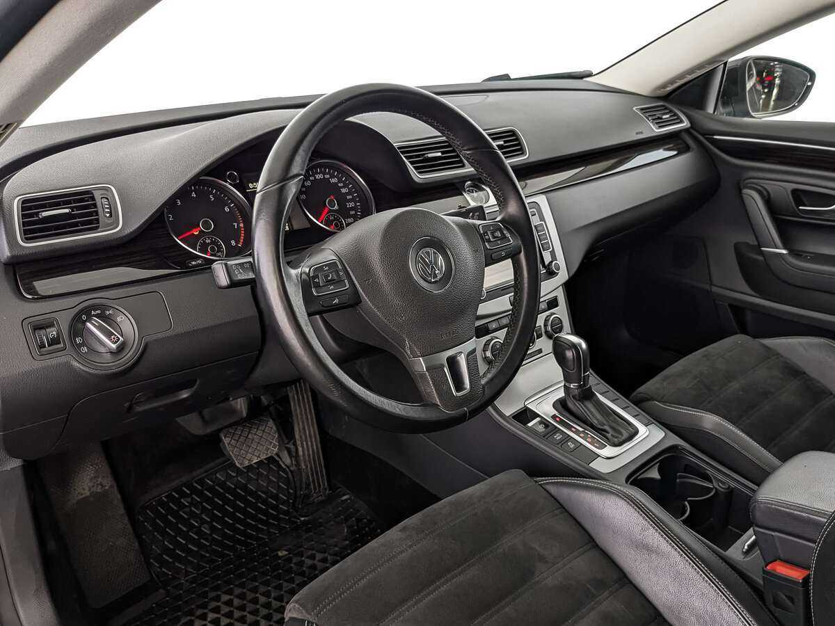 Volkswagen Passat CC, 2012 Фото №14