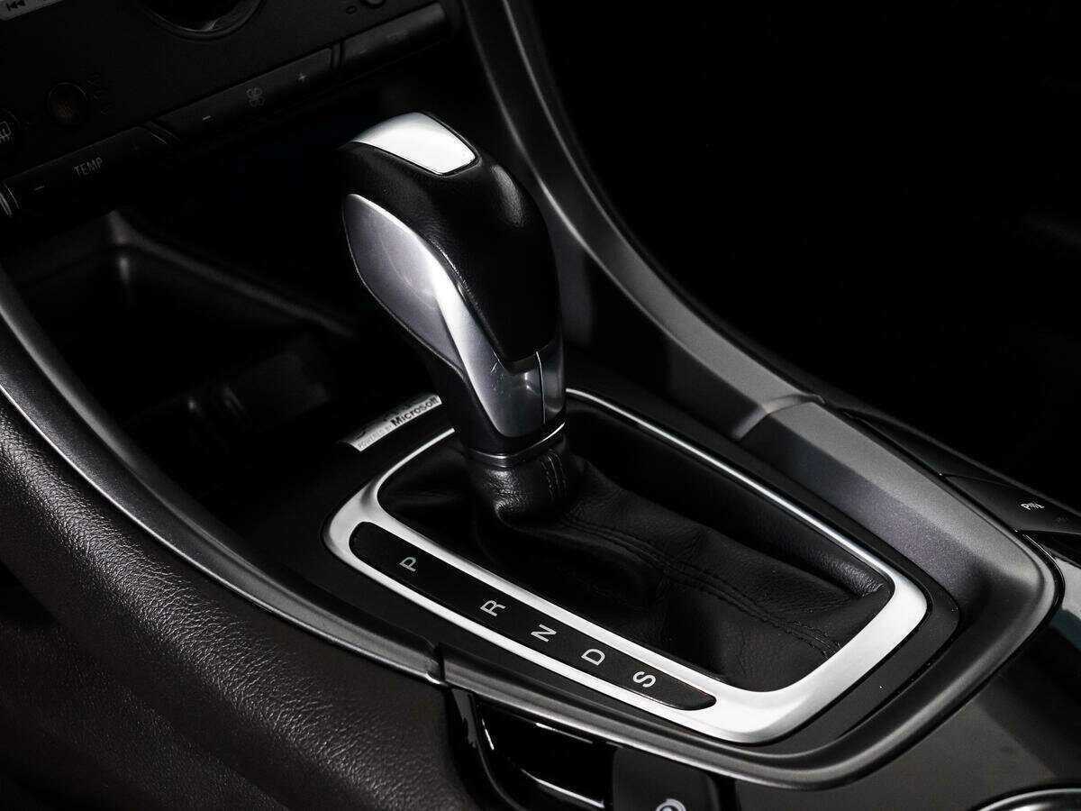 Ford Mondeo, 2015 Фото №10