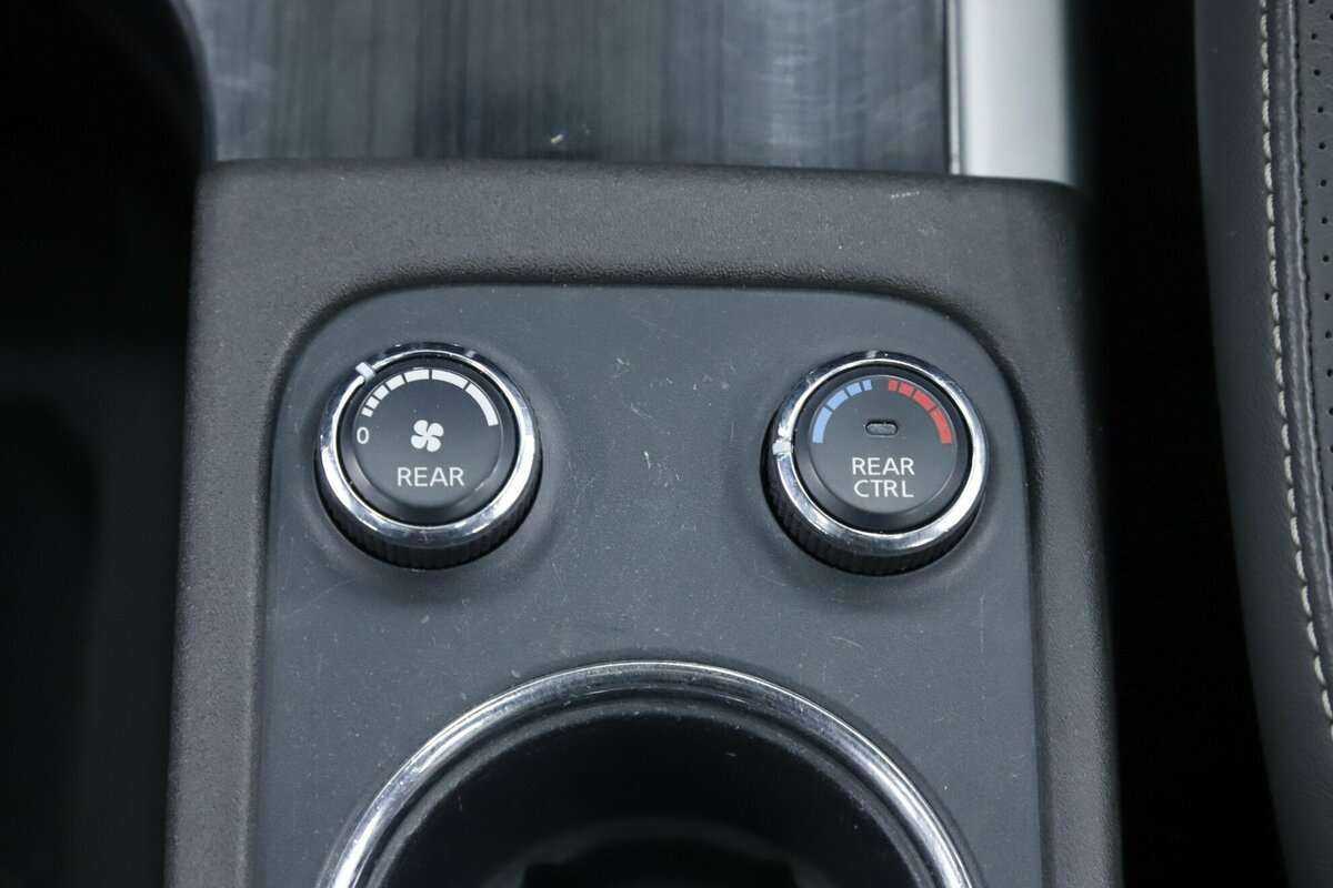 Nissan Pathfinder, 2014 Фото №17