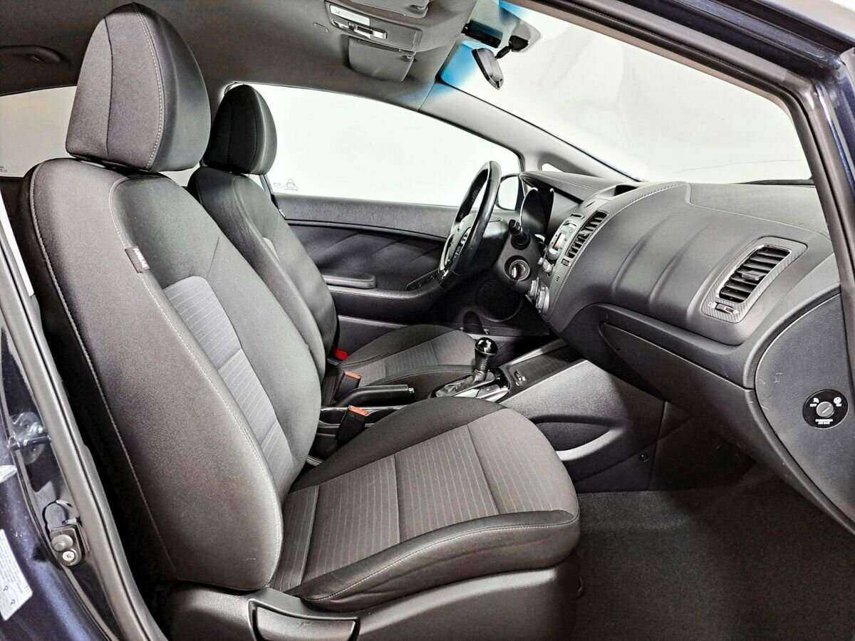 Kia Cerato, 2019 Фото №8