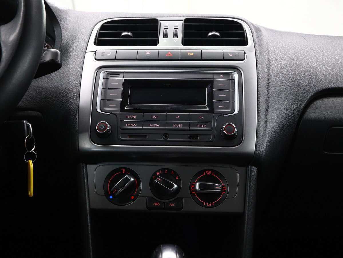 Volkswagen Polo, 2019 Фото №12