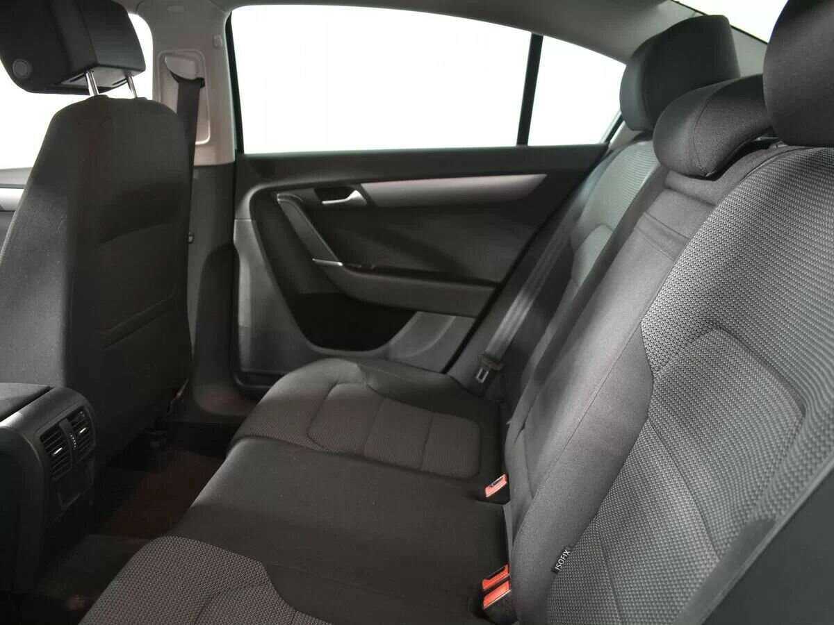 Volkswagen Passat, 2014 Фото №10