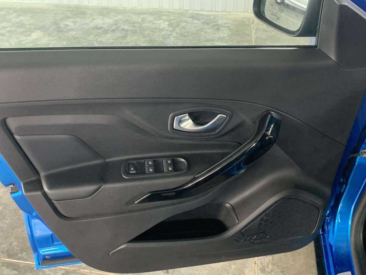 Lada (ВАЗ) XRAY Cross, 2020 Фото №19