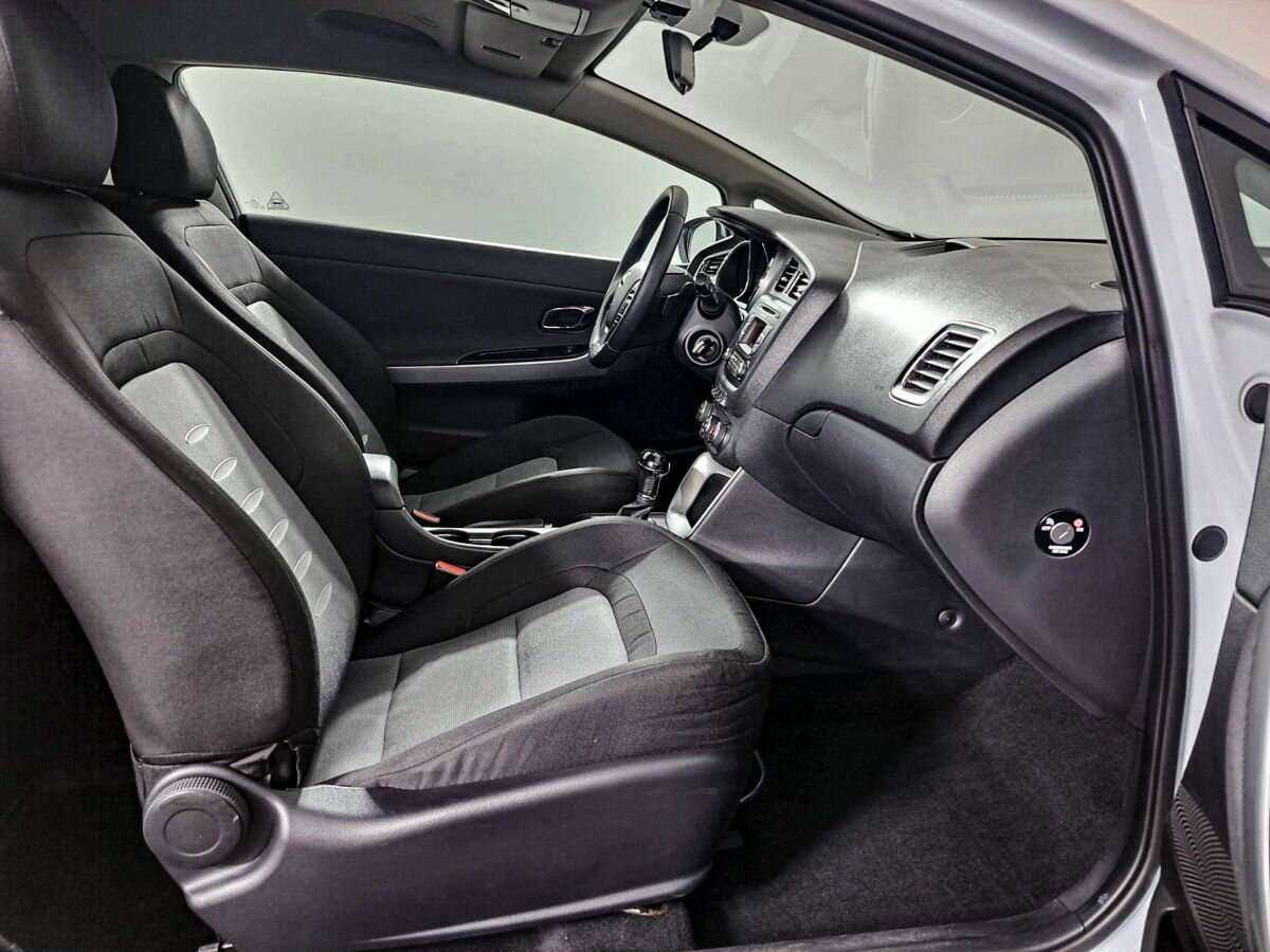 Kia Ceed, 2013 Фото №7