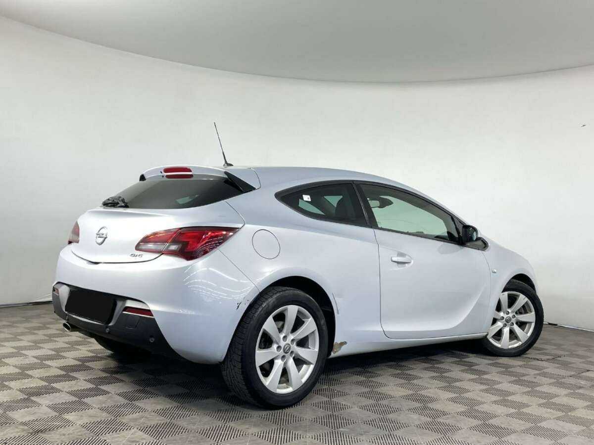 Opel Astra GTC, 2013 Фото №6