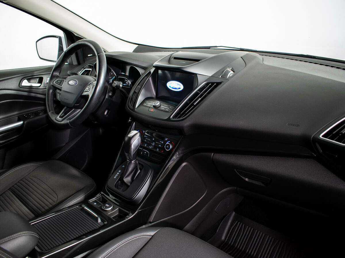 Ford Kuga, 2017 Фото №9