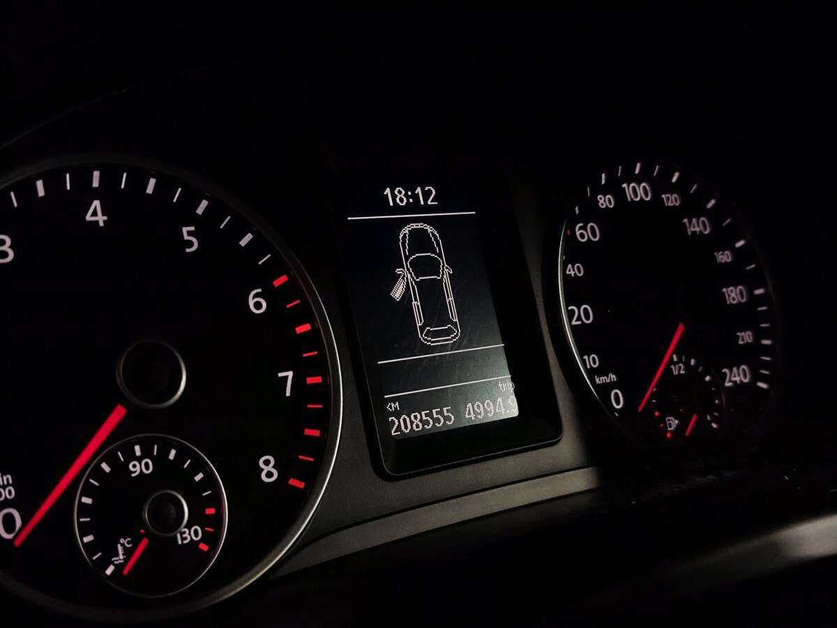 Volkswagen Tiguan, 2013 Фото №5