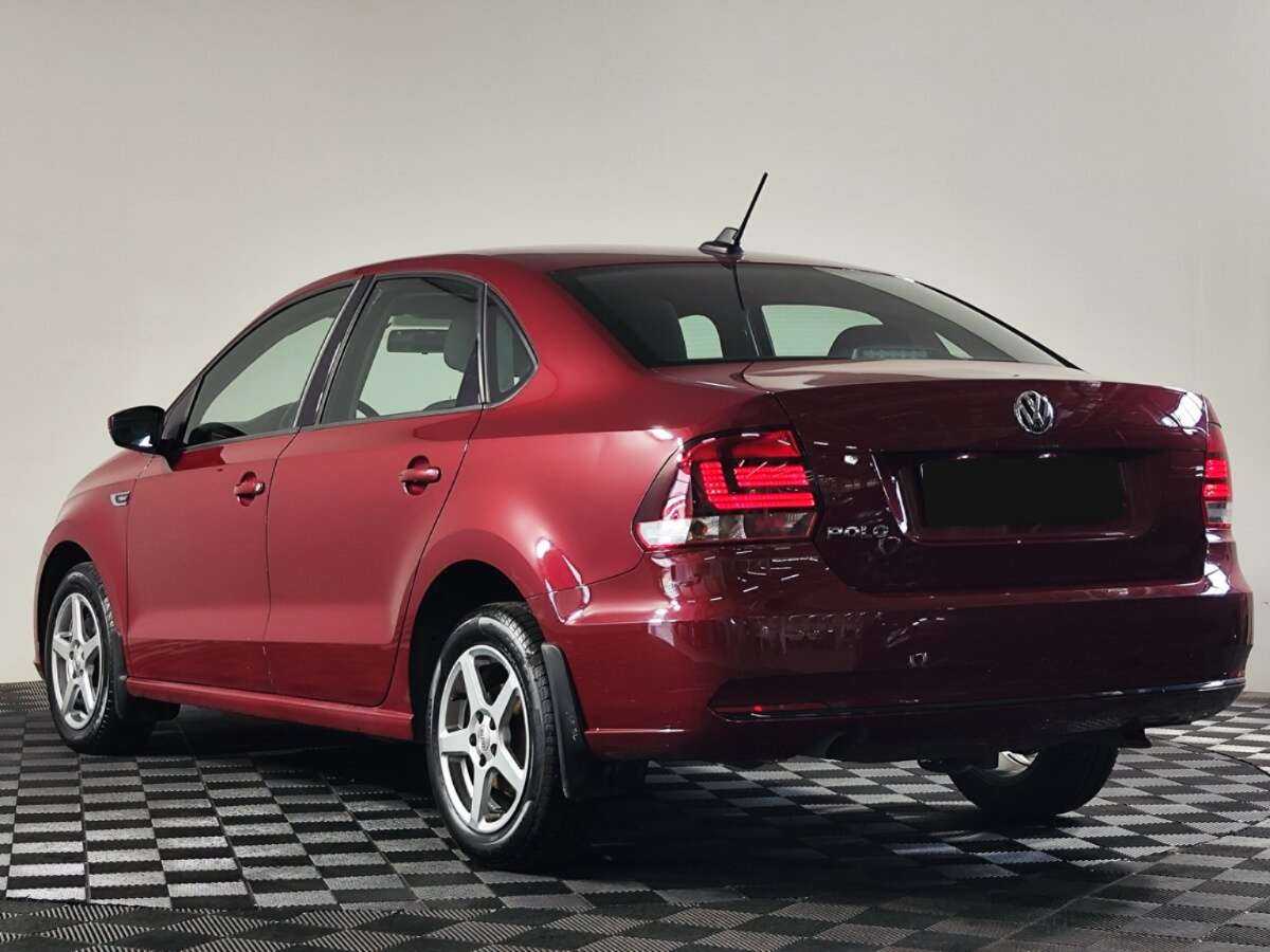 Volkswagen Polo, 2018 Фото №5