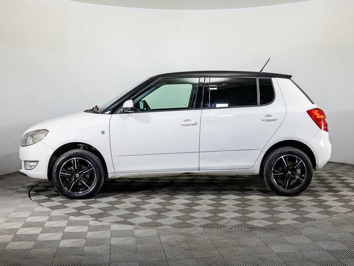 Skoda Fabia, 2013 Фото №8
