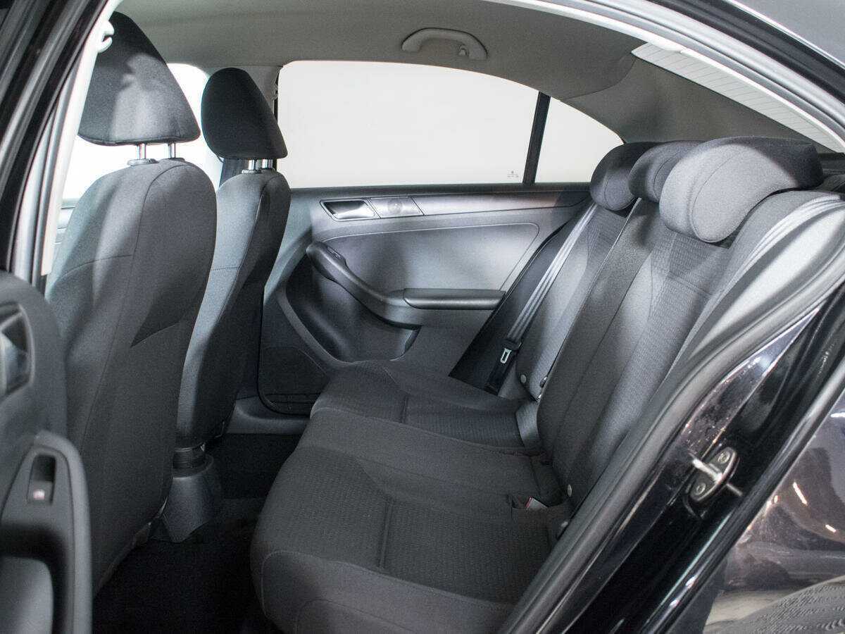 Volkswagen Jetta, 2015 Фото №10