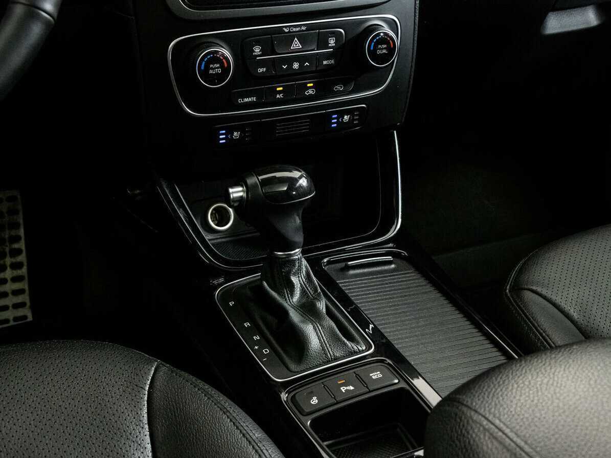 Kia Sorento, 2015 Фото №13