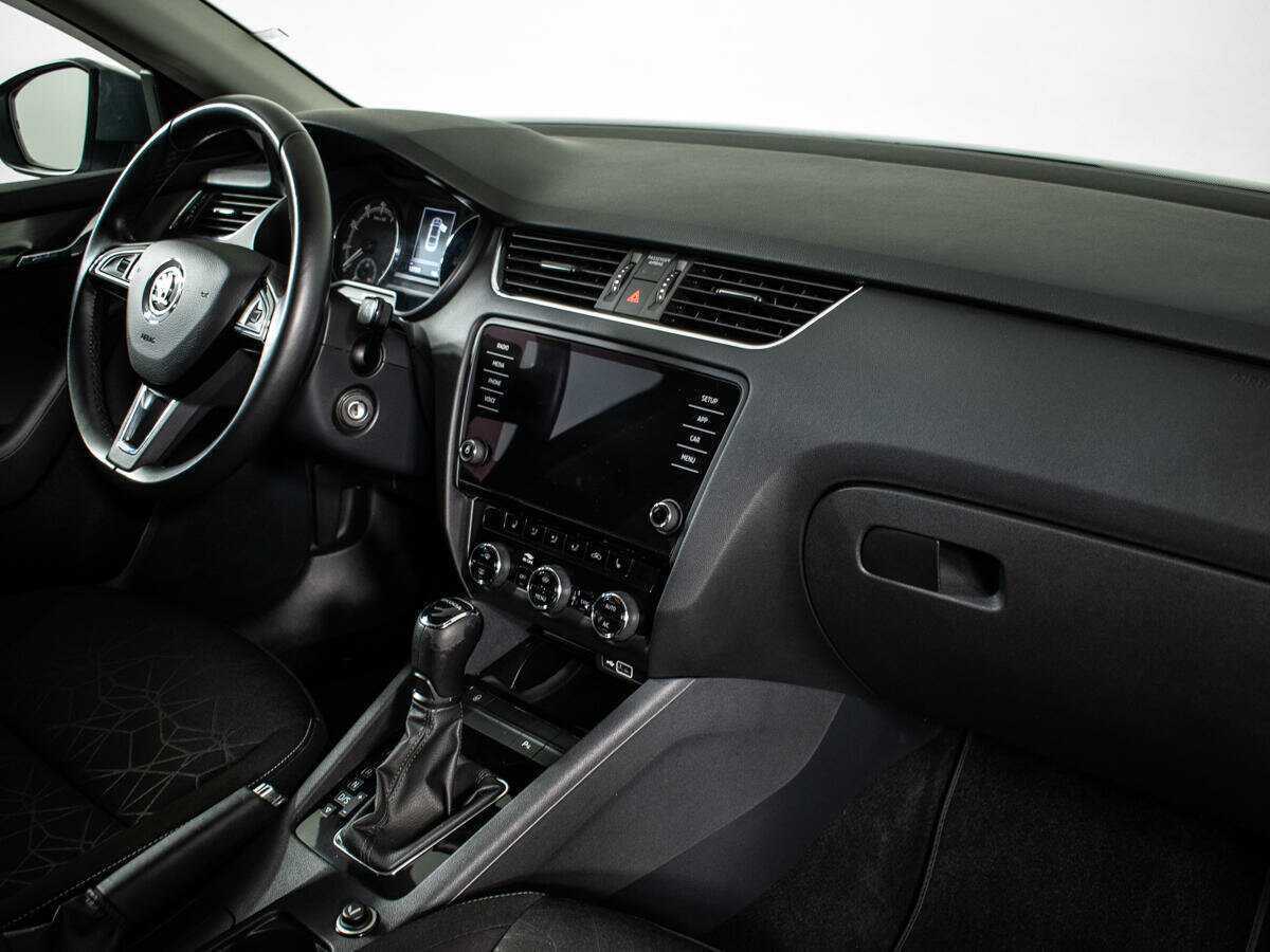 Skoda Octavia, 2018 Фото №9