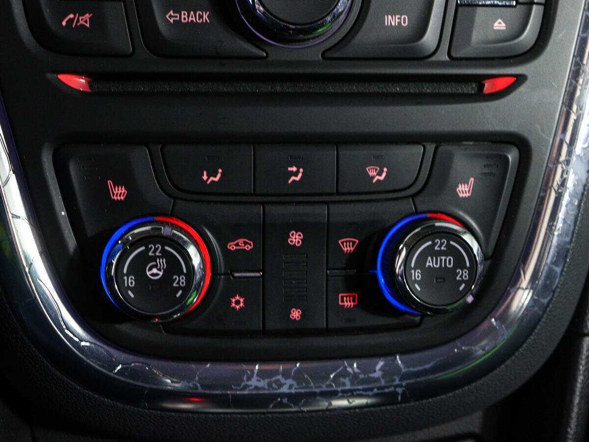 Opel Mokka, 2014 Фото №19