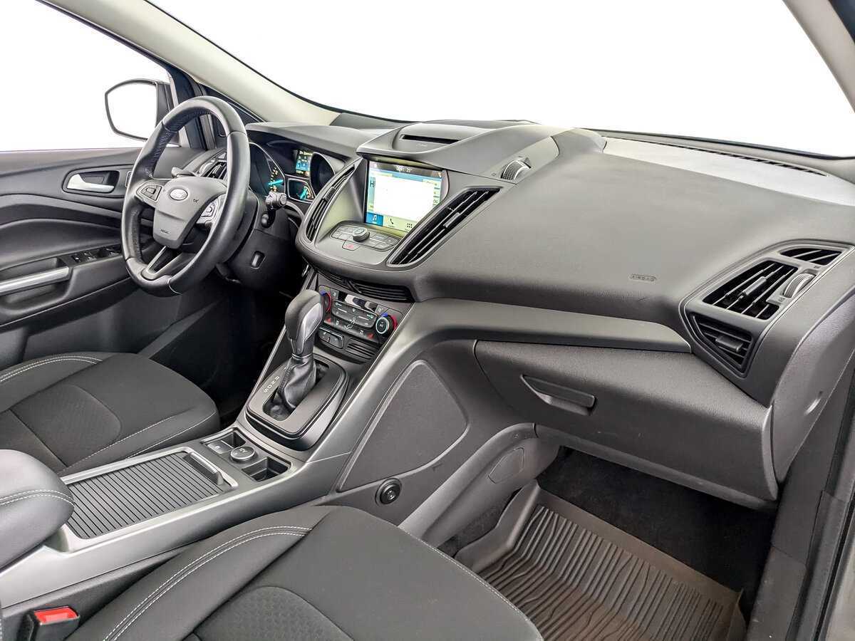 Ford Kuga, 2018 Фото №9