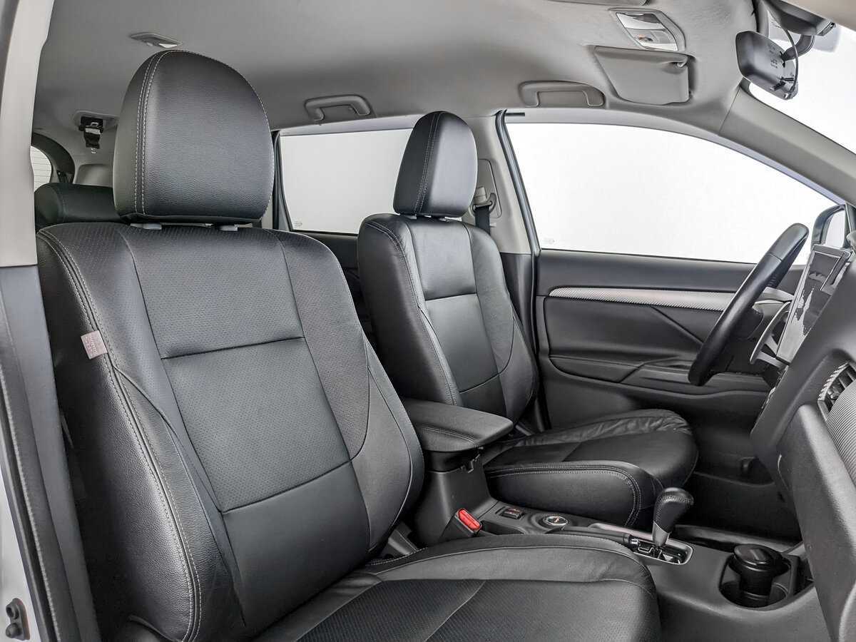 Mitsubishi Outlander, 2014 Фото №20