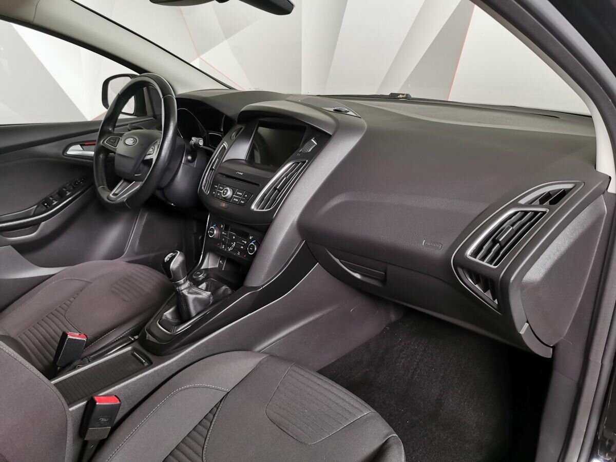Ford Focus, 2018 Фото №9