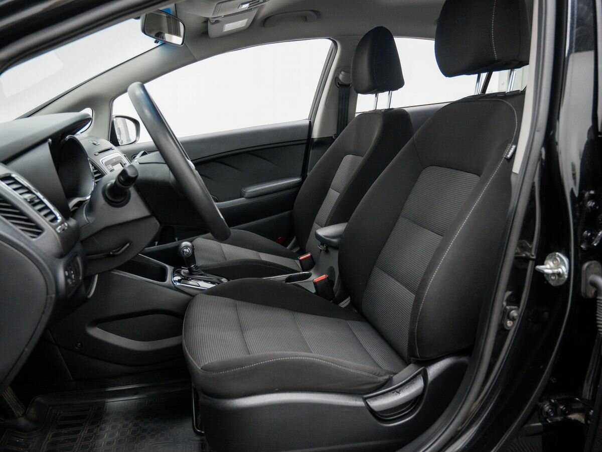 Kia Cerato, 2018 Фото №14