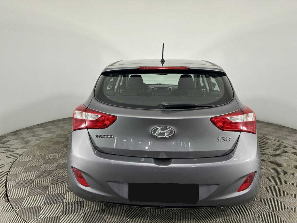 Hyundai i30, 2012 Фото №3