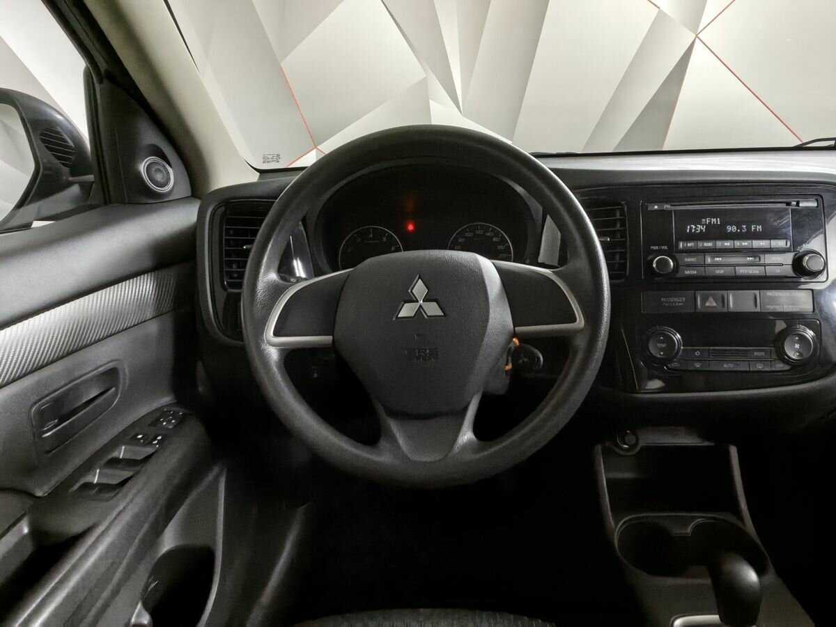Mitsubishi Outlander, 2012 Фото №15