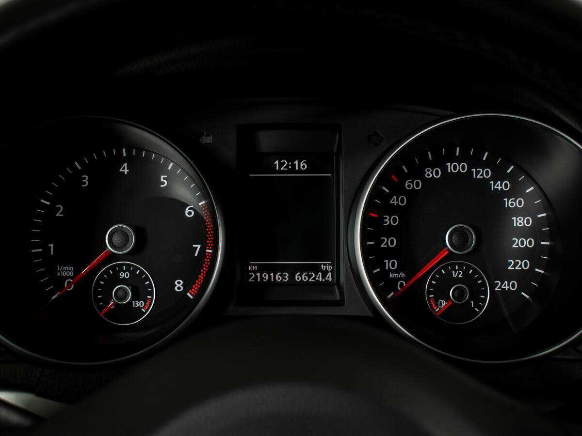 Volkswagen Golf, 2012 Фото №10