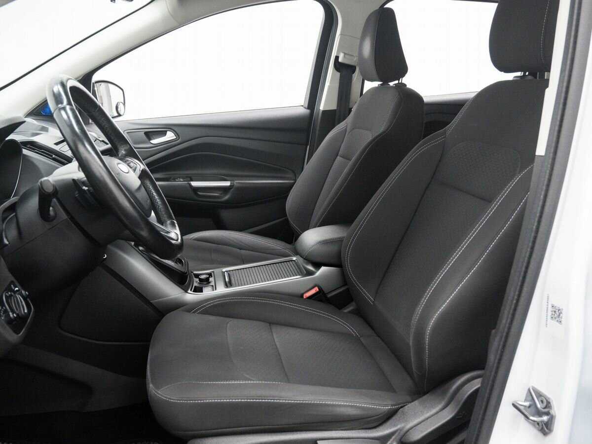 Ford Kuga, 2018 Фото №15