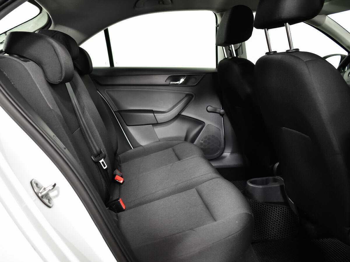 Skoda Rapid, 2017 Фото №10