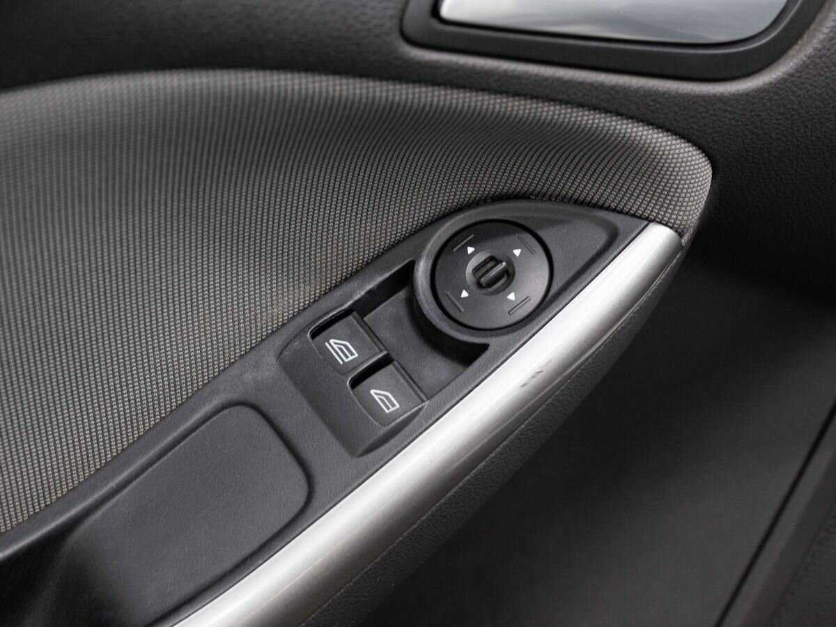 Ford Focus, 2013 Фото №17