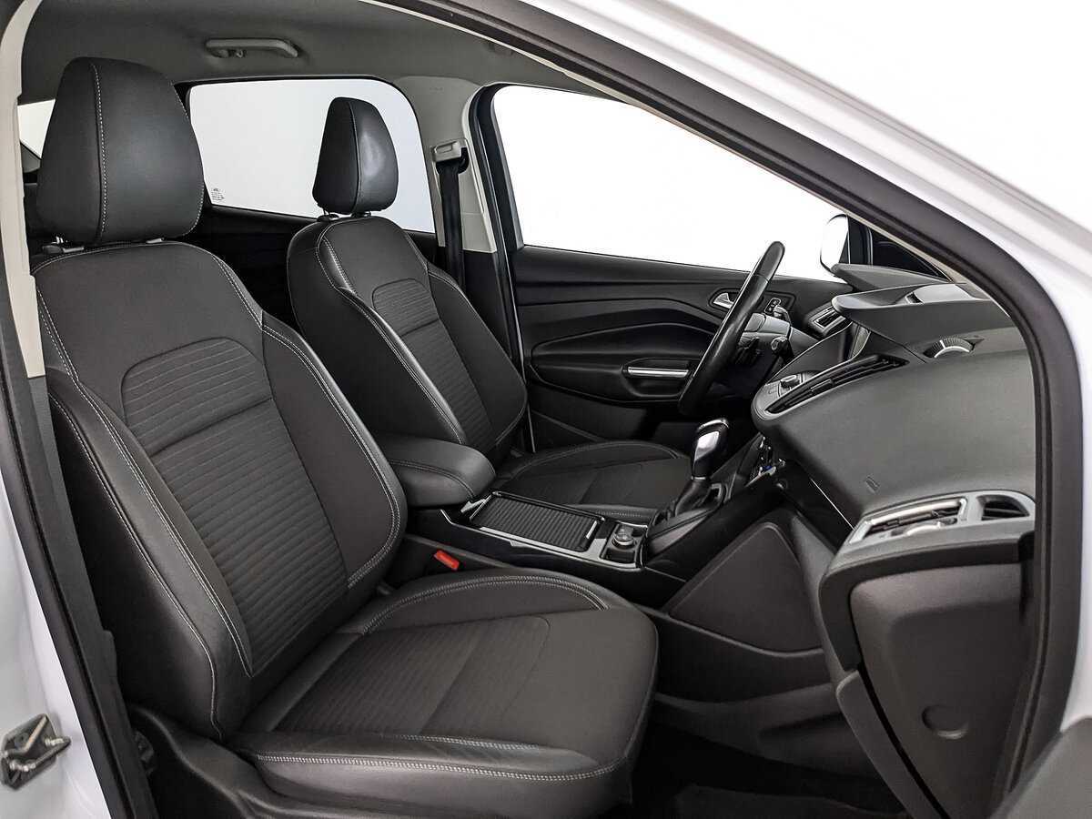 Ford Kuga, 2018 Фото №24