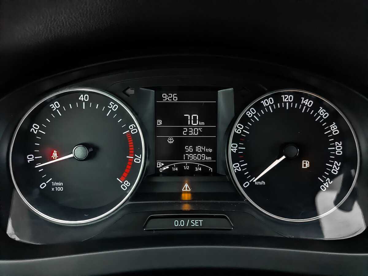 Skoda Rapid, 2017 Фото №16