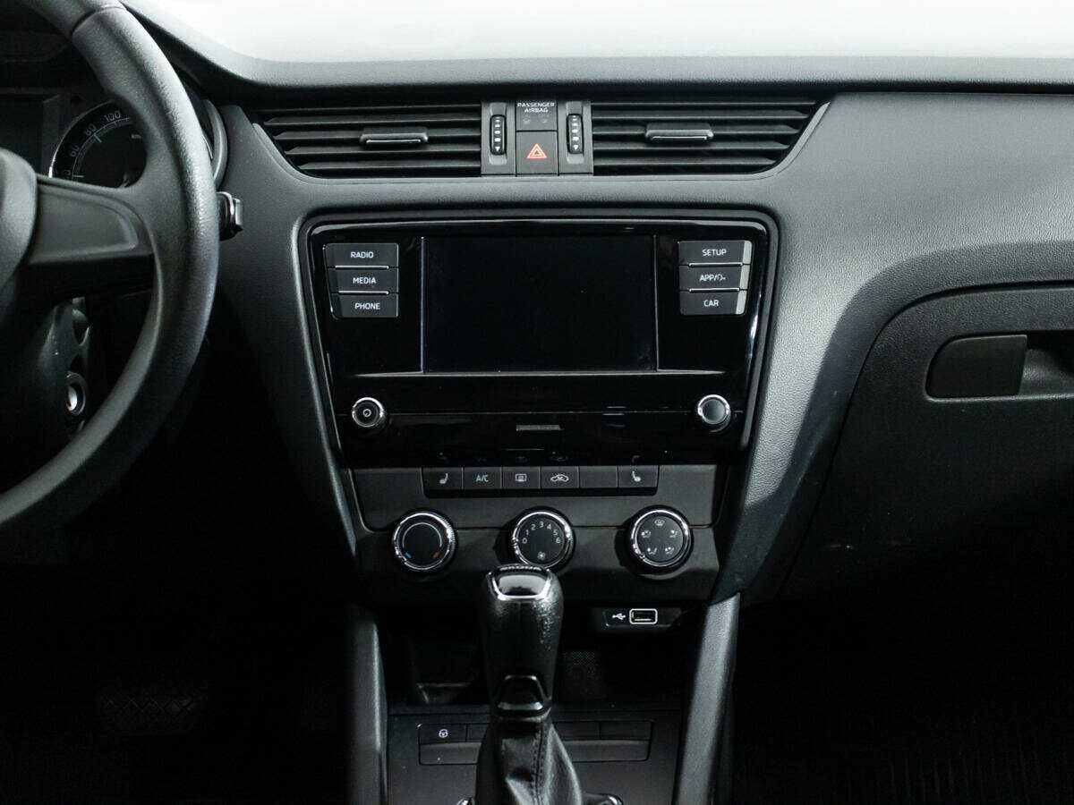 Skoda Octavia, 2018 Фото №14