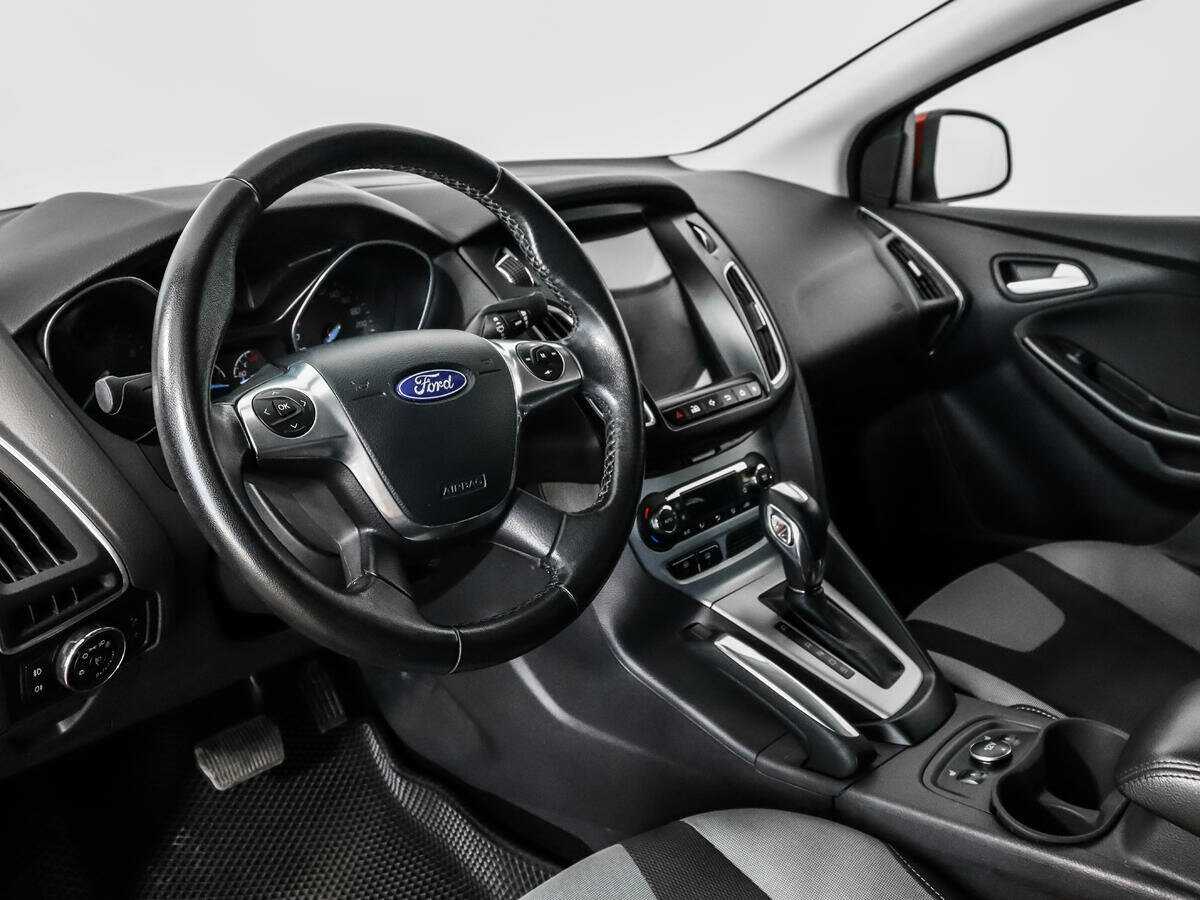 Ford Focus, 2012 Фото №9