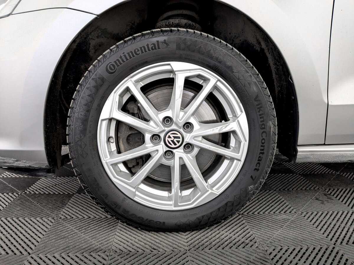 Volkswagen Polo, 2019 Фото №18