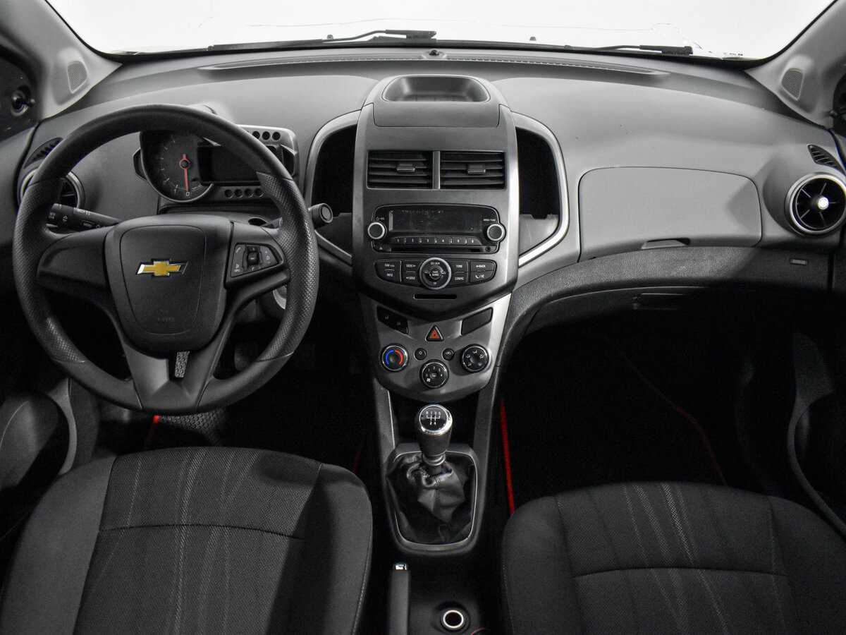 Chevrolet Aveo, 2014 Фото №14