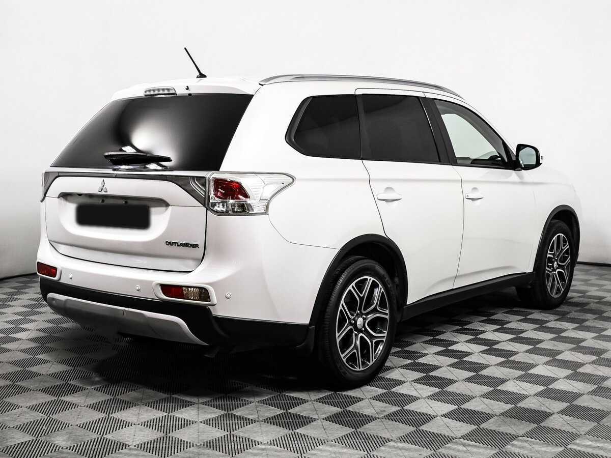 Mitsubishi Outlander, 2015 Фото №5