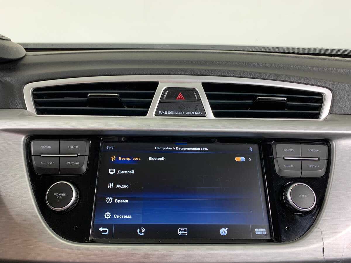 Geely Atlas, 2018 Фото №16