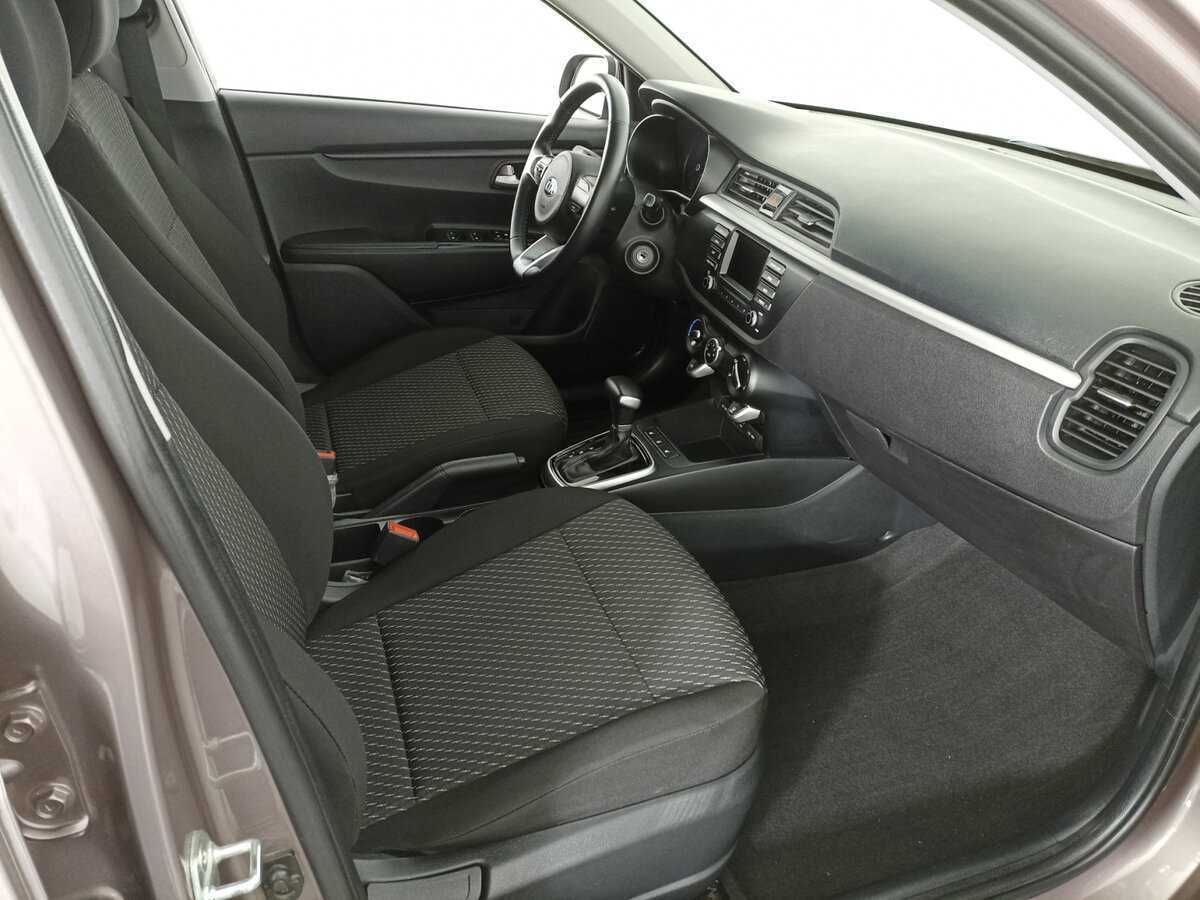 Kia Rio X-Line, 2019 Фото №11