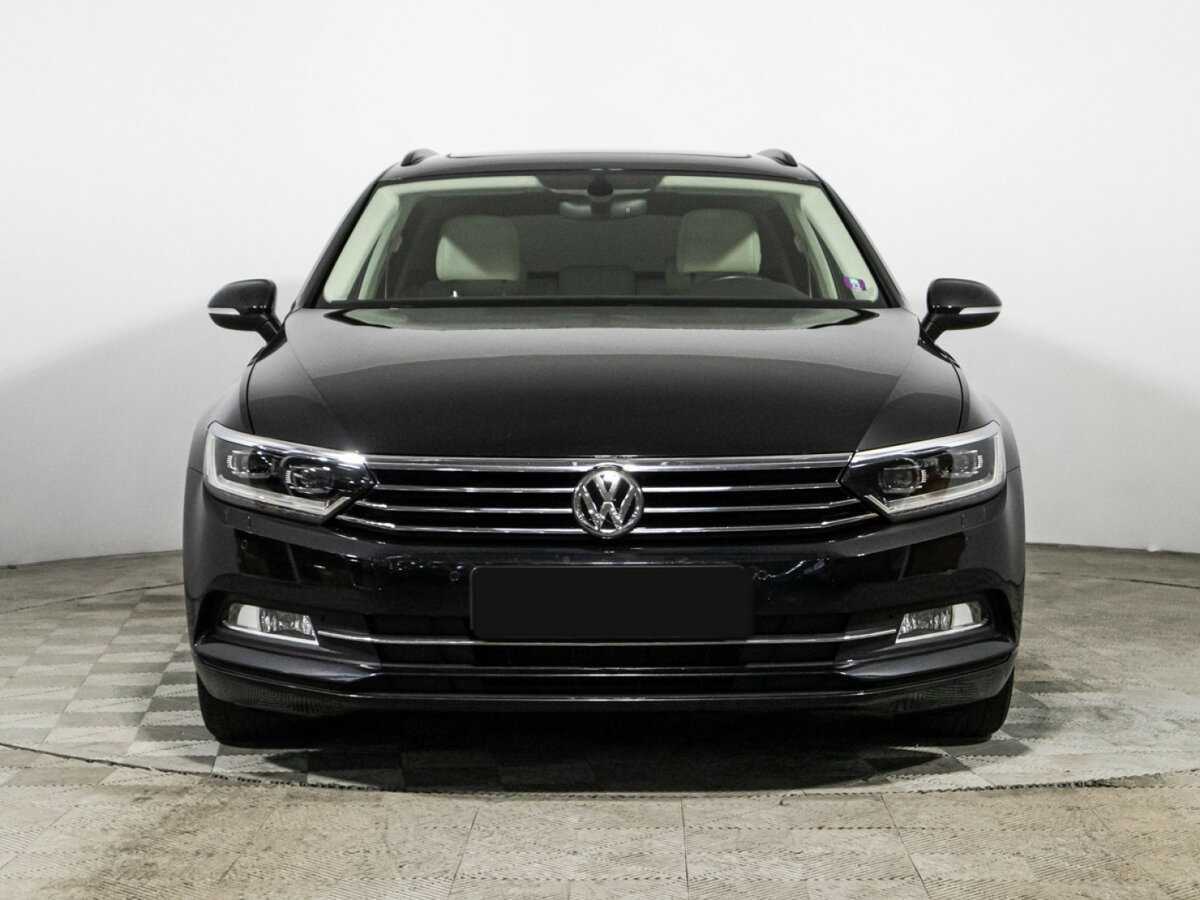 Volkswagen Passat, 2018 Фото №2