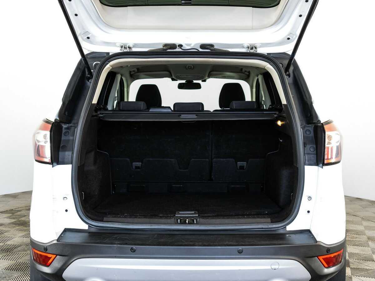 Ford Kuga, 2018 Фото №17