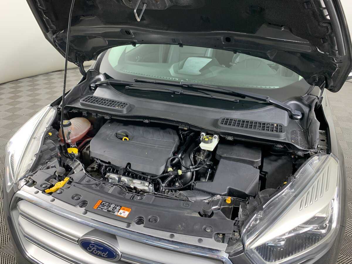 Ford Kuga, 2017 Фото №11