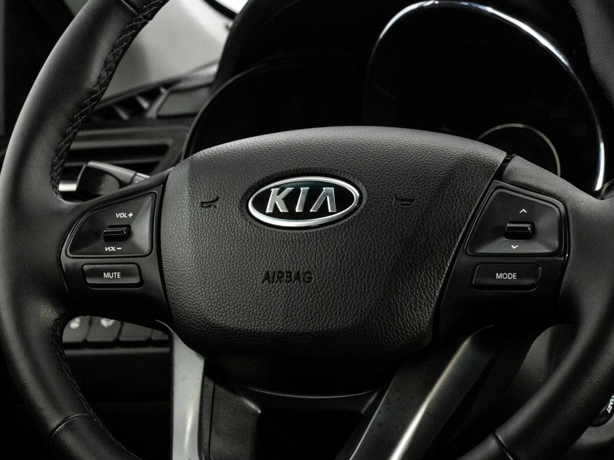 Kia Rio 5-speed, 2012 Фото №10