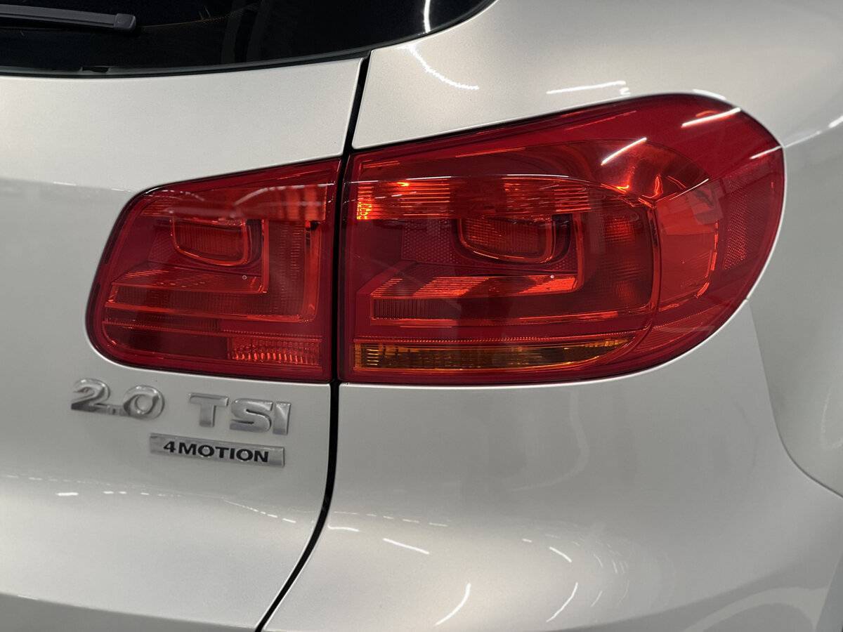 Volkswagen Tiguan, 2012 Фото №9