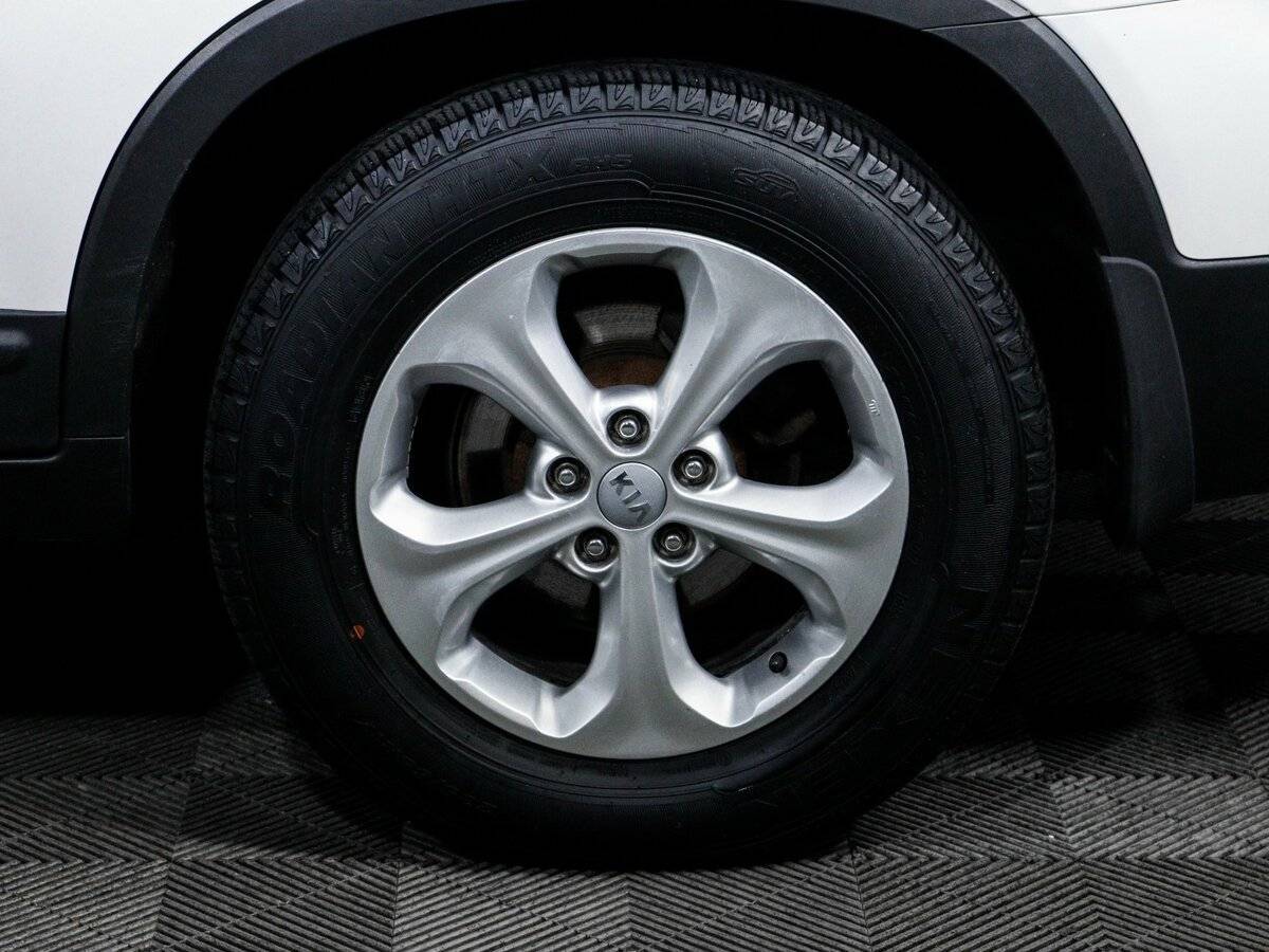 Kia Sorento, 2015 Фото №15