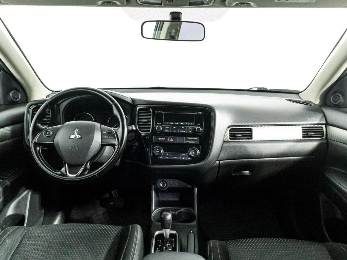 Mitsubishi Outlander, 2016 Фото №13