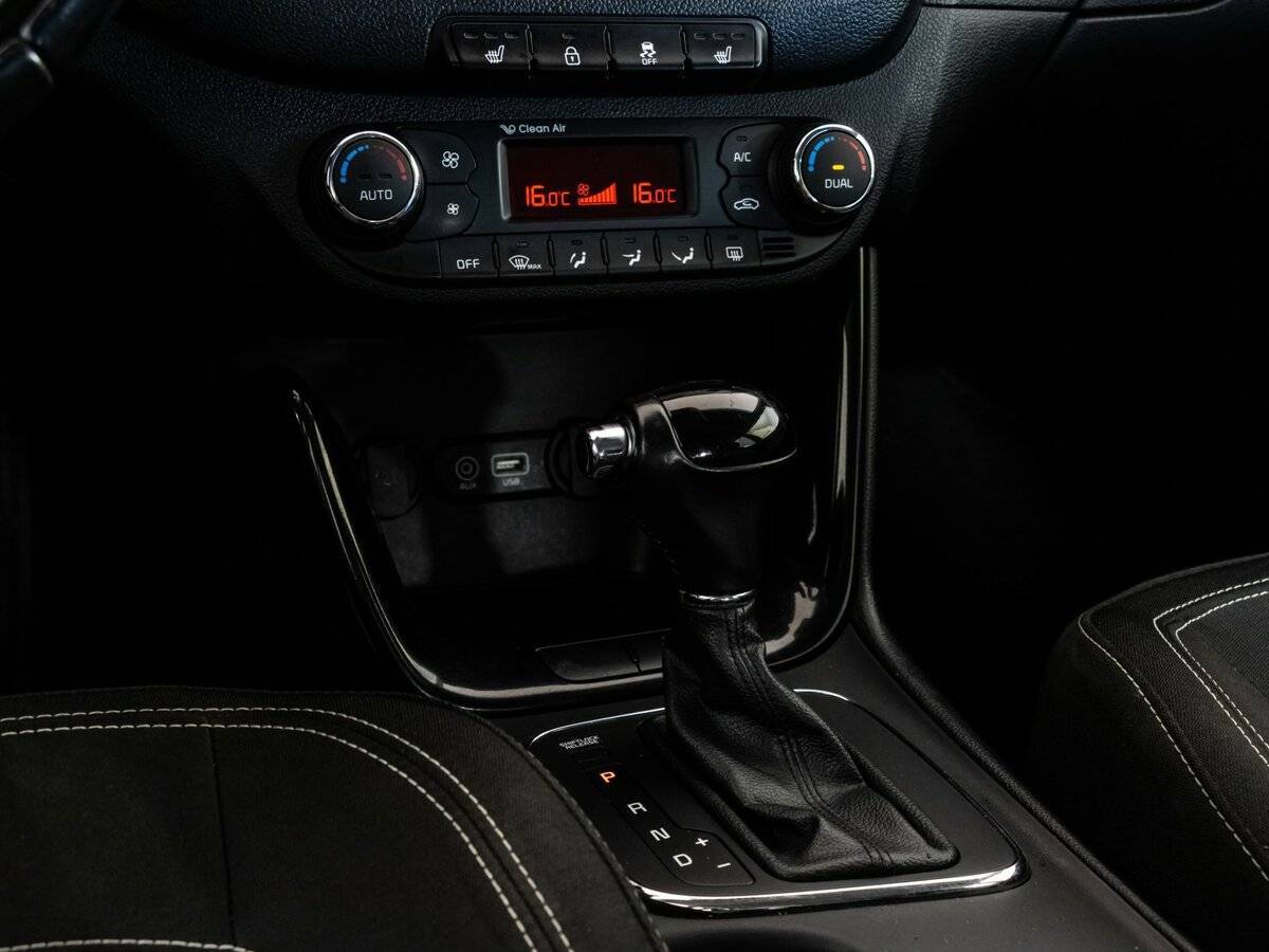 Kia Ceed, 2015 Фото №13