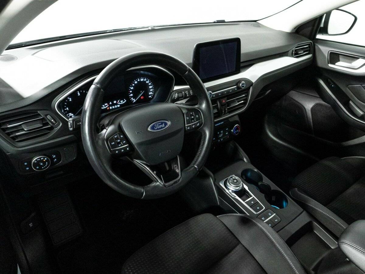 Ford Focus, 2019 Фото №11