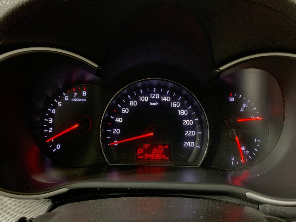 Kia Sorento, 2014 Фото №14